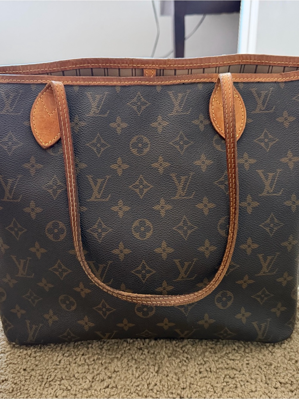 Louis Vuitton Neverfull MM - 100% Authentic PLEASE SEE ALL PICTURES - Picture 3 of 7